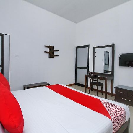 Delphin Hotel نوفارا إيلِيا الغرفة الصورة