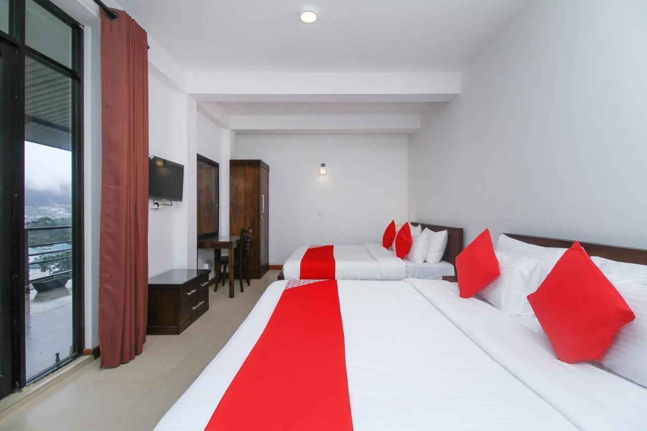 Delphin Hotel نوفارا إيلِيا المظهر الخارجي الصورة